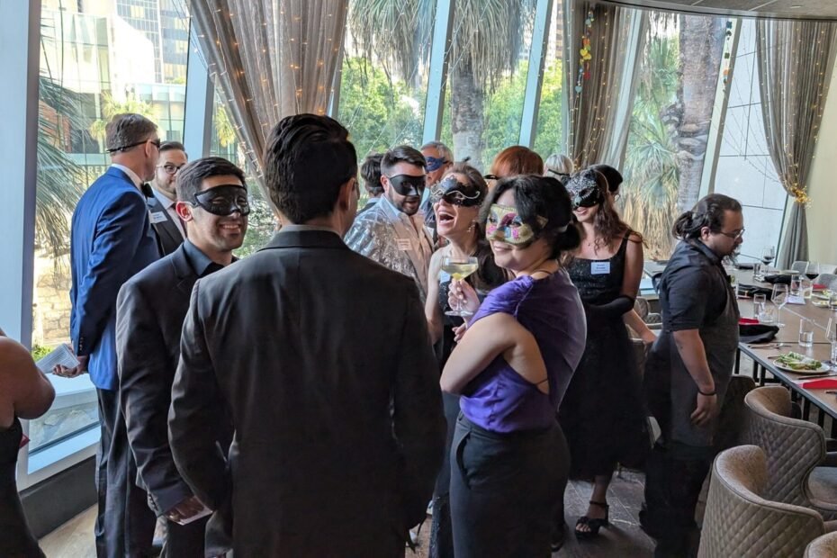 masquerade murder mystery dinner san antonio